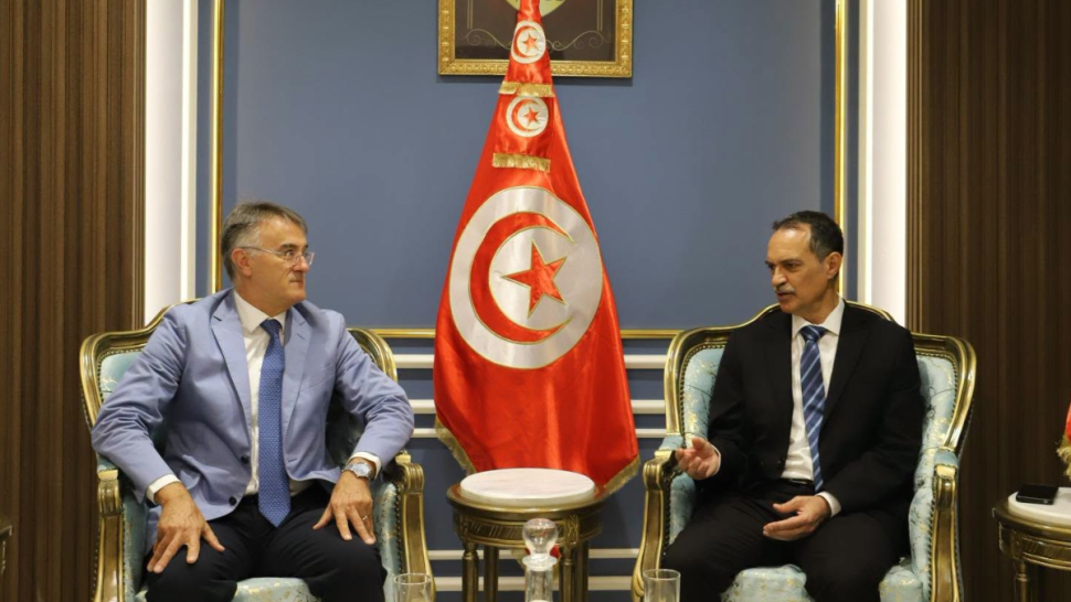 وزير الفلاحة يبحث مع المعهد المتوسطي للزراعات بباري تعزيز التعاون والشراكة