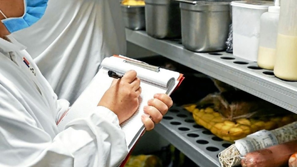 حجز مواد غذائية