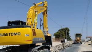 انطلاق المرحلة الثانية من أشغال تعبيد الطريق الرابطة بين معتمديتي بن عون وسيدي عيش