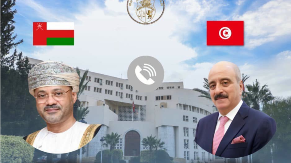 وزير الخارجية ونظيره العماني يؤكدان على تكثيف الجُهود لوضع حدّ للتصعيد العسكري في المنطقة