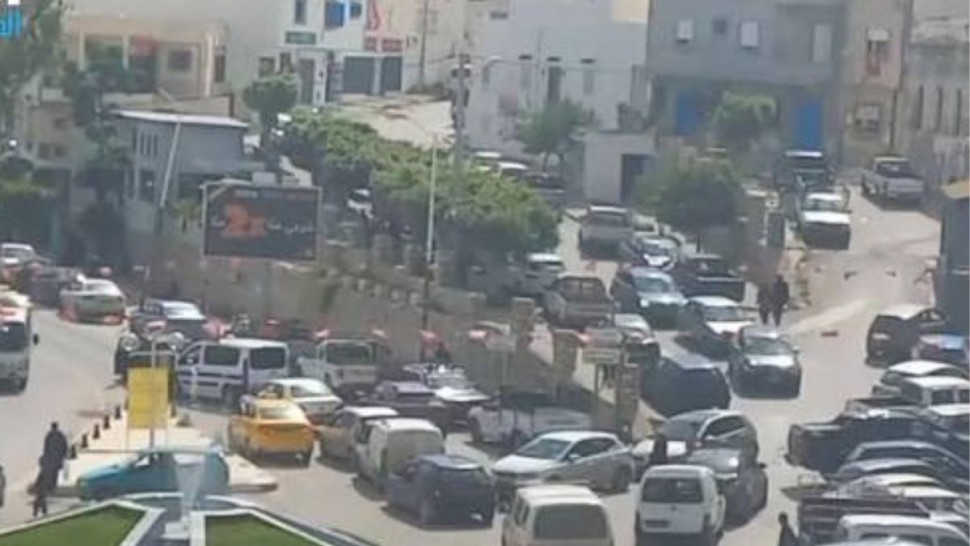 نائب بمجلس الاقليم الثاني يدعو الى معالجة الاختناق المروري بزغوان وإعادة "الشنقال