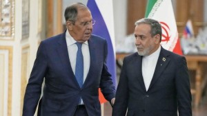 موسكو تدعو لفتح «هرمز» ومنع تجدد الحرب