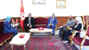 تونس العراق