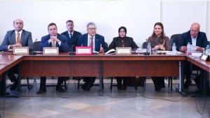 لجنتا المالية بالبرلمان  تطلبان الاستماع الى وزيري الاقتصاد و المالية