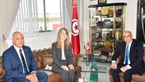 وزير الدفاع