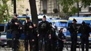 فرنسا: الشرطة تفرّق محتجين في ليون وإيقاف 135 شخصا