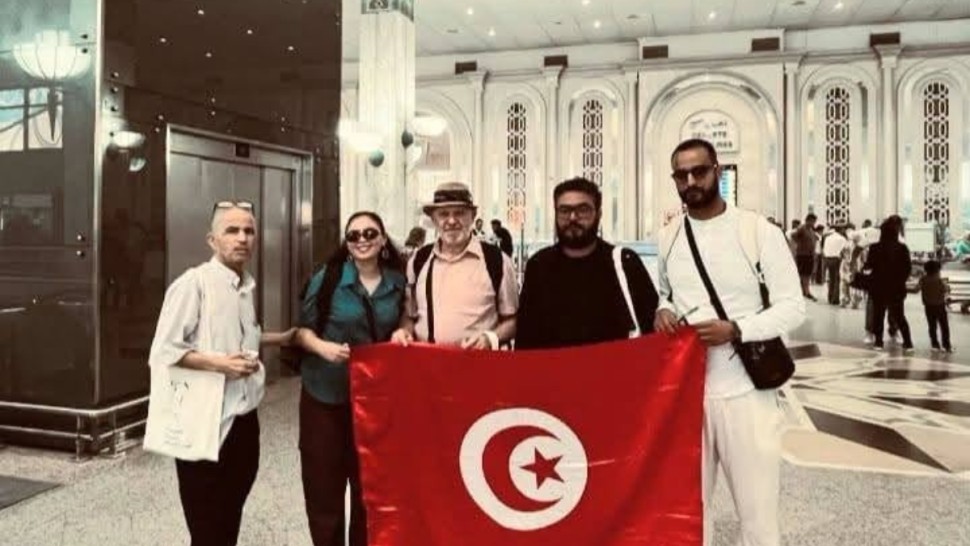 طلبة عروض