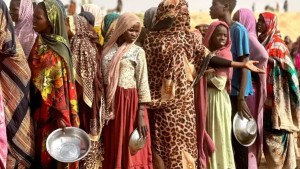 32 دولة بينها تحذر من مجاعة في السودان