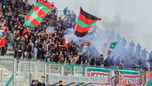 الرابطة المحترفة الأولى